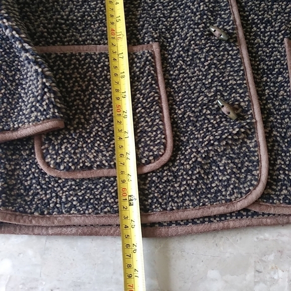 Orvis Black & Brown Chevron Berber Sherpa Toggle Button Fleece Jacket Sz M - Picture 8 of 8